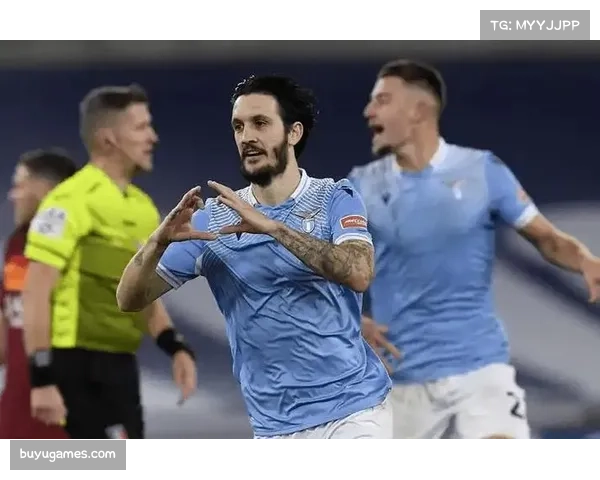 伤情更新:都灵后卫在一次对抗后无法坚持,被担架抬离